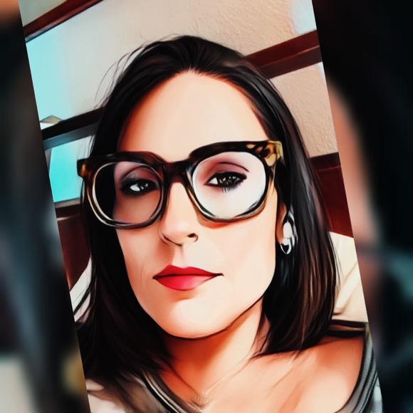 Meet your Posher, Jenifer - Picture 1 of 1